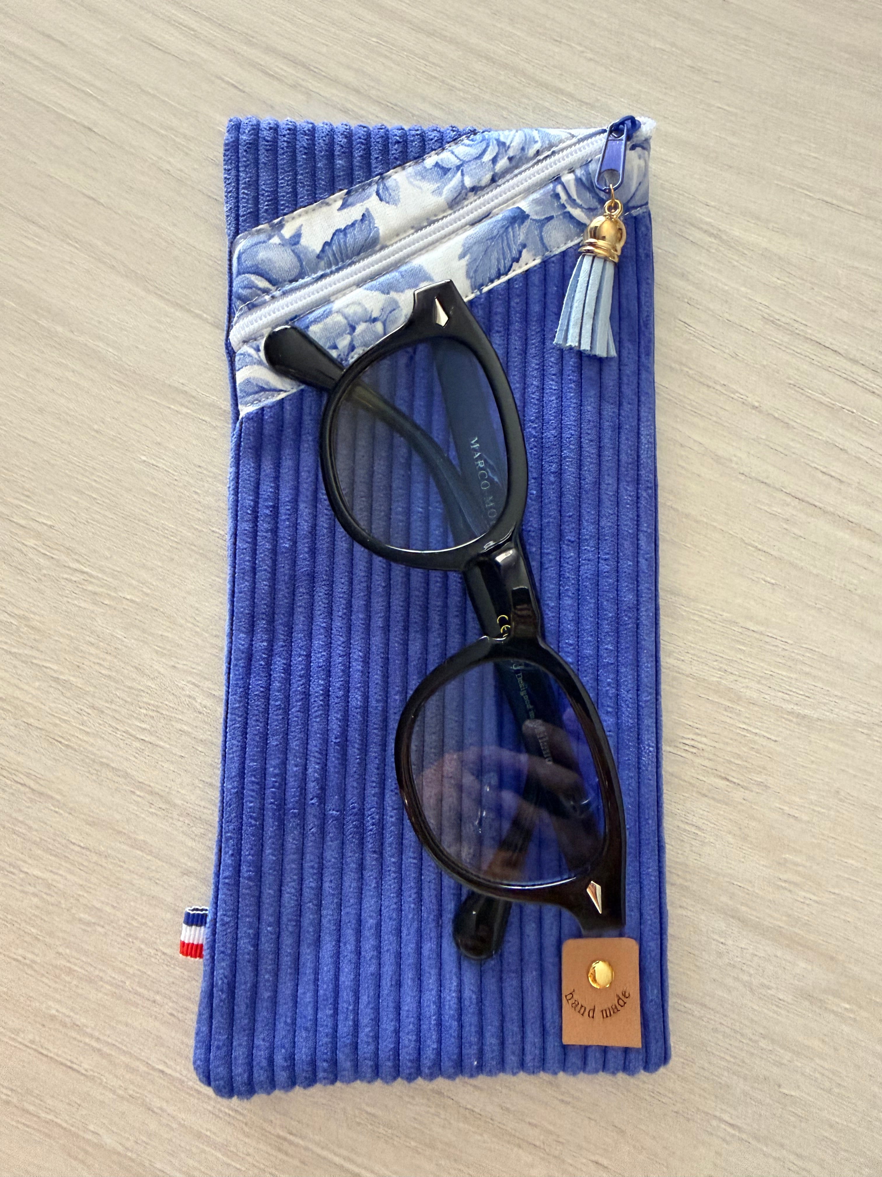 Etui à lunettes
