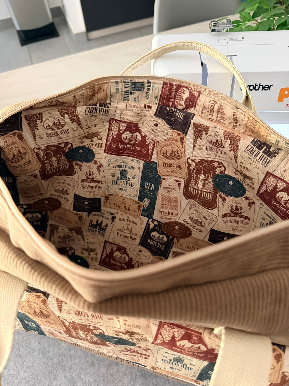Ensemble Sacoche Ordinateur & Pochette Assortie – Velours Côtelé, Sur Mesure | Le Petit Atelier 27