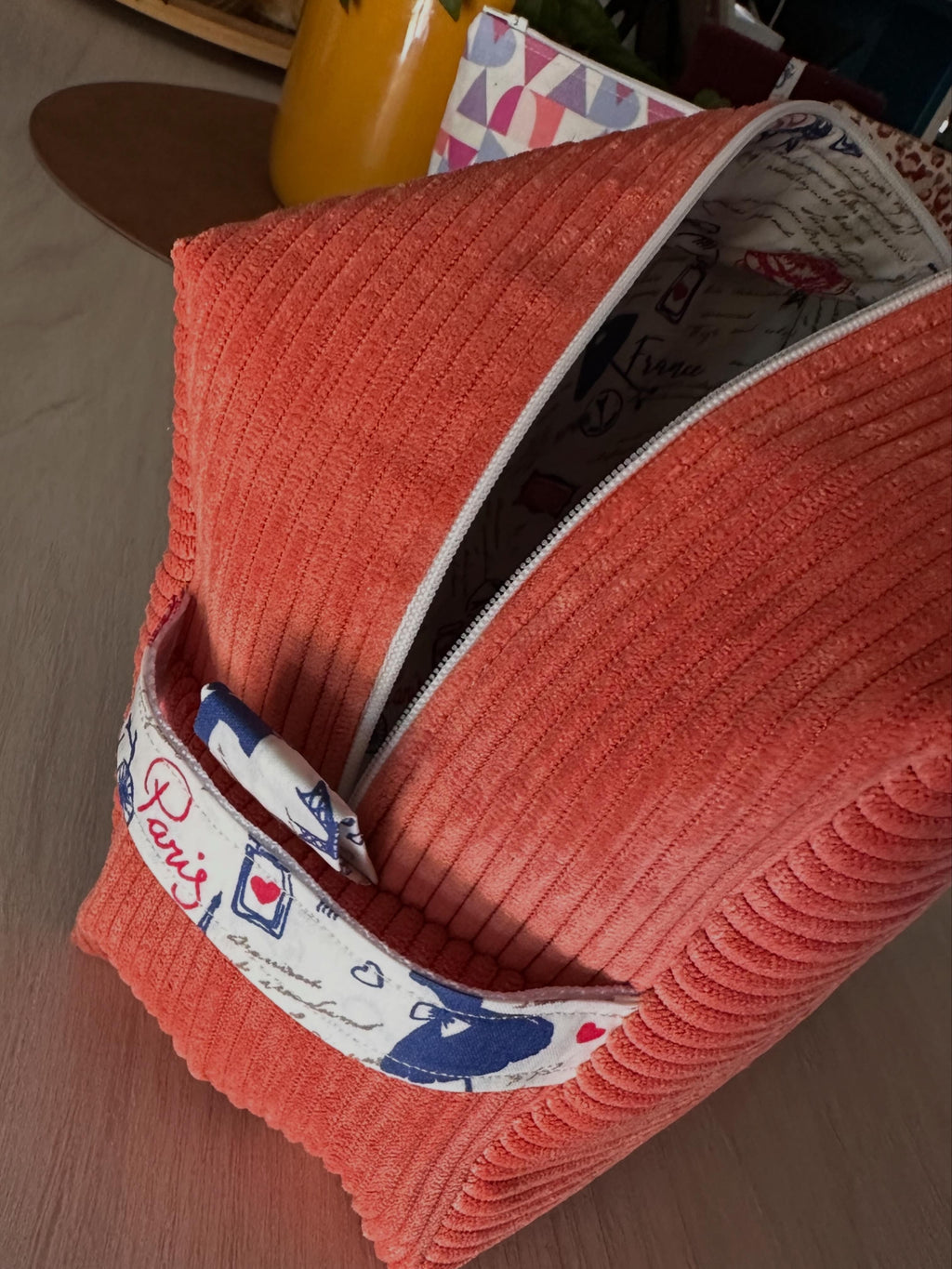 Ensemble Grande Trousse de Toilette & Pochette Assortie – Velours Côtelé | Le Petit Atelier 27